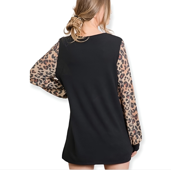 Brushed Leopard Contrast Top - Picture 2 of 5